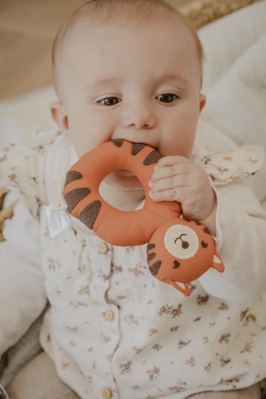 Rattle - Tiger - detalle 3