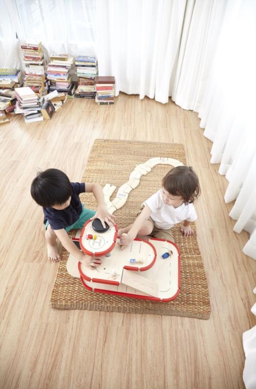 PARKING GARAJE PLANTOYS