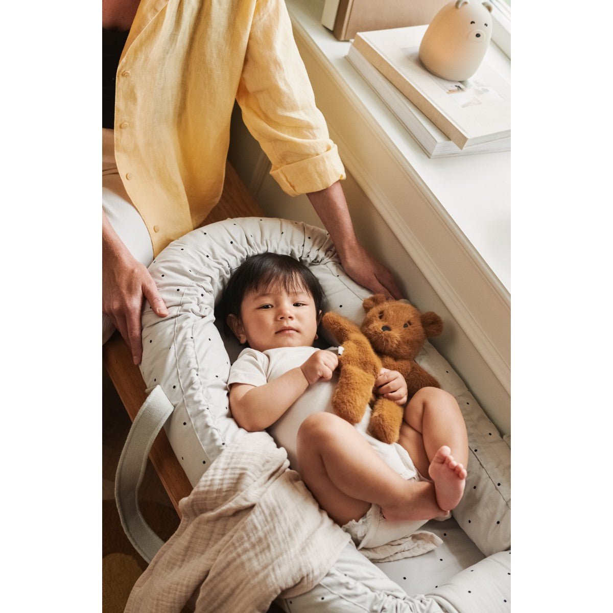 Gro Printed Babylift - Classic dot dumbo grey