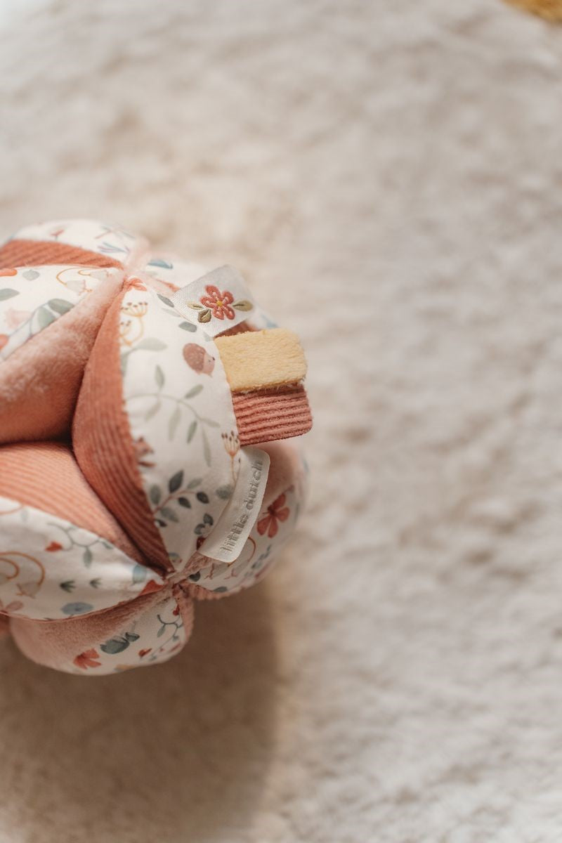 Pelota Montessori Fairy Garden Little Dutch