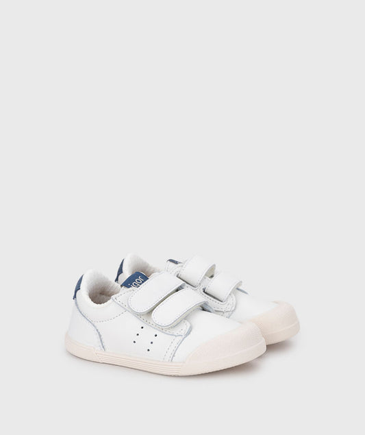 Zapatillas Igor Tennis Jeans — piel blanca con talón azul jeans
