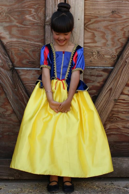 Disfraz Blancanieves 3-4 - detalle