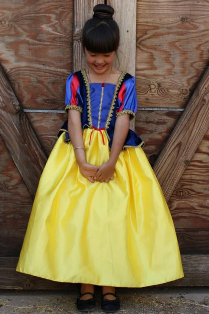 Disfraz Blancanieves 3-4 - detalle