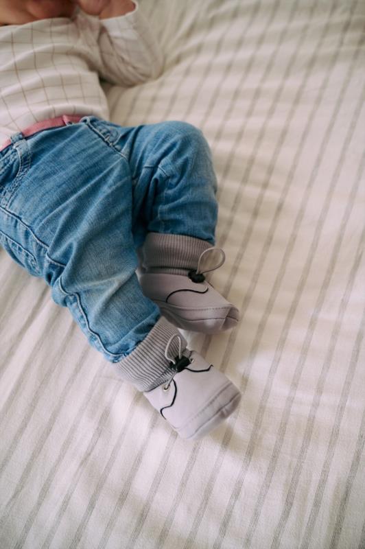 Booties de porteo Momawo Grey