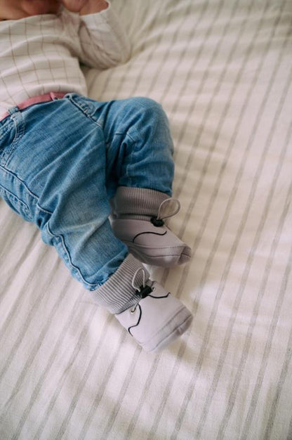 Booties de porteo Momawo Grey