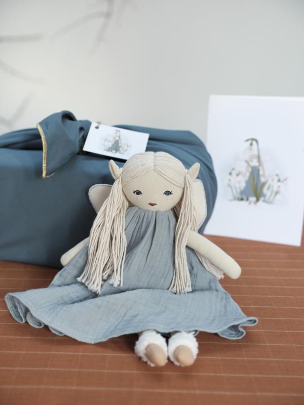 Elf Doll - Snowkeeper - en uso