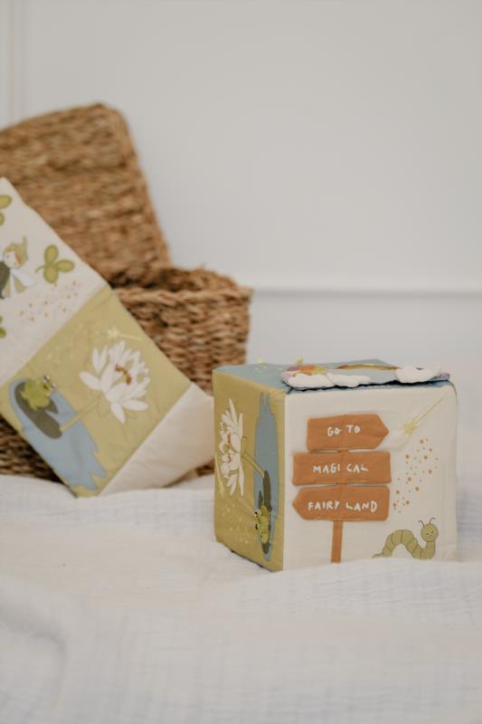 Fabric Cube - Fairyland - en uso 2