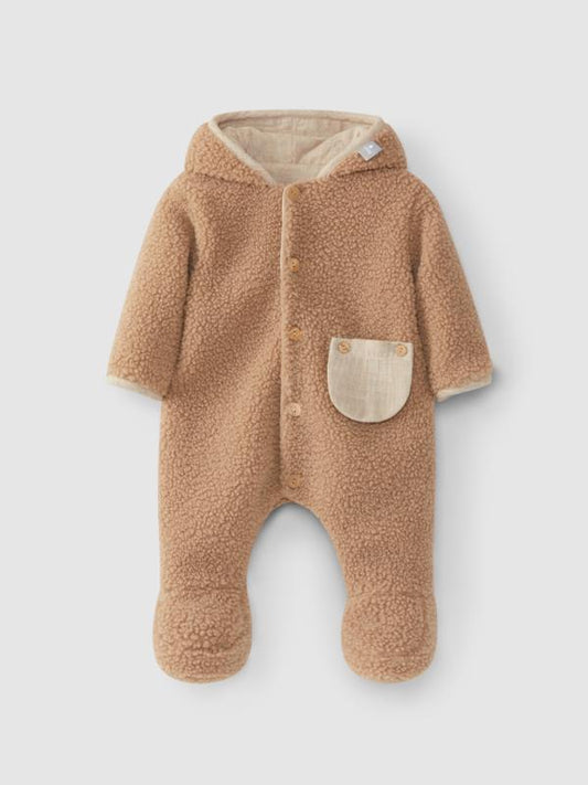 Traje de abrigo de borreguito con capucha