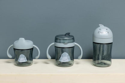 Taza 360 con asas - Mr. Shark - detalle 3