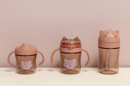 Taza 360 con asas - Mrs. Cat - en uso 2