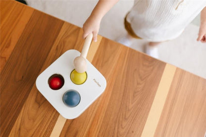 CAJA GOLPEA Y CAE NUEVO PLANTOYS