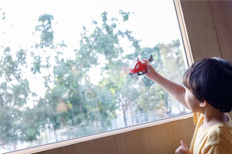 *HELICÓPTERO PLANTOYS