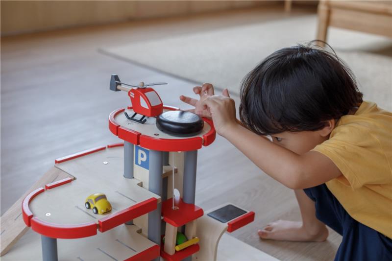 *HELICÓPTERO PLANTOYS