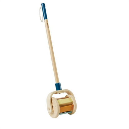 WALK AND ROLL ORCHARD PLANTOYS
