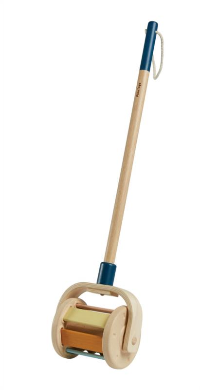 WALK AND ROLL ORCHARD PLANTOYS