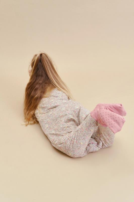 PIJAMA MANTA PASTEL FLORAL CALCETINES 2.5 3Y