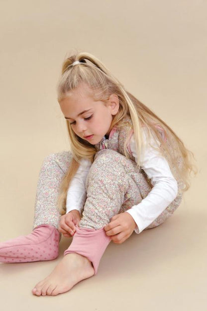 PIJAMA MANTA PASTEL FLORAL CALCETINES 2.5 2Y