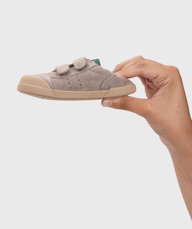 TENNIS SUEDE TOPO - detalle