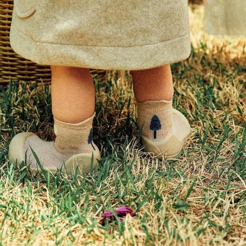 ATTIPAS WOODLAND BEIGE FOX - en uso 2