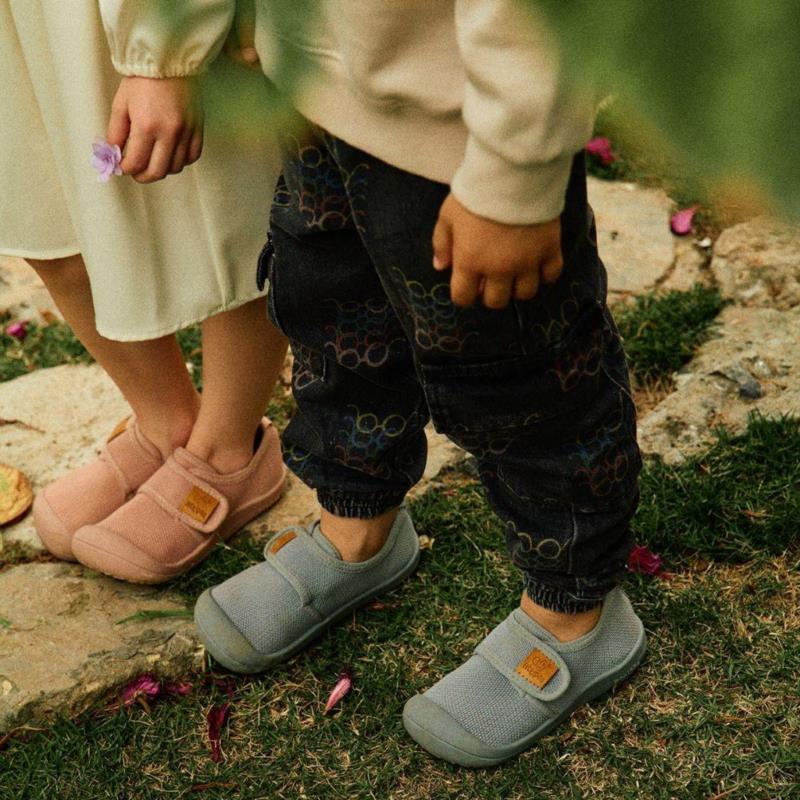 Attipas Skin Shoes Grey - packaging