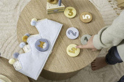 CORONA DE CUMPLEAÑOS CON NÚMEROS - AZUL Little Dutch