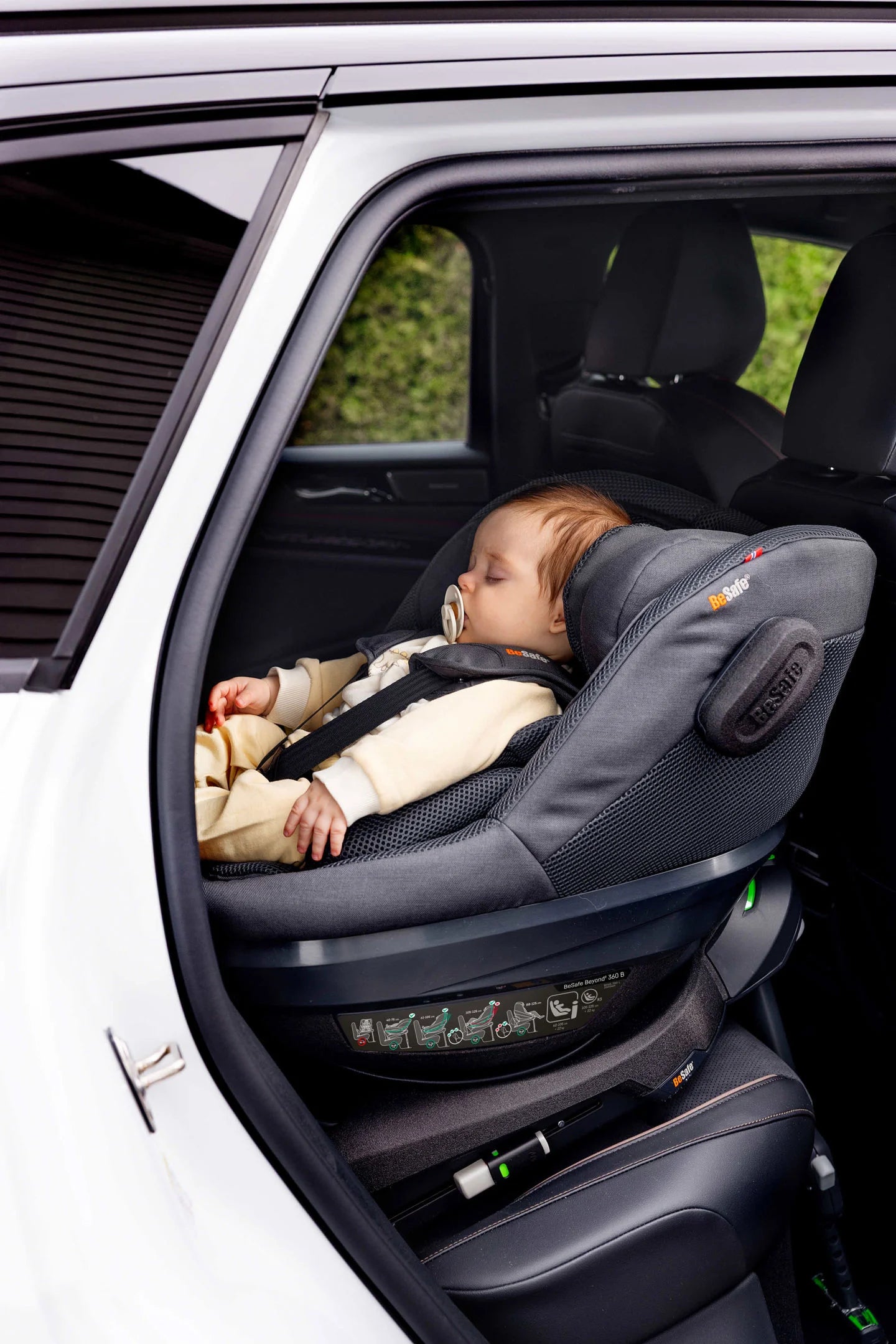 Bundle Beyond² B 360 BeSafe (Silla + Base) - en uso