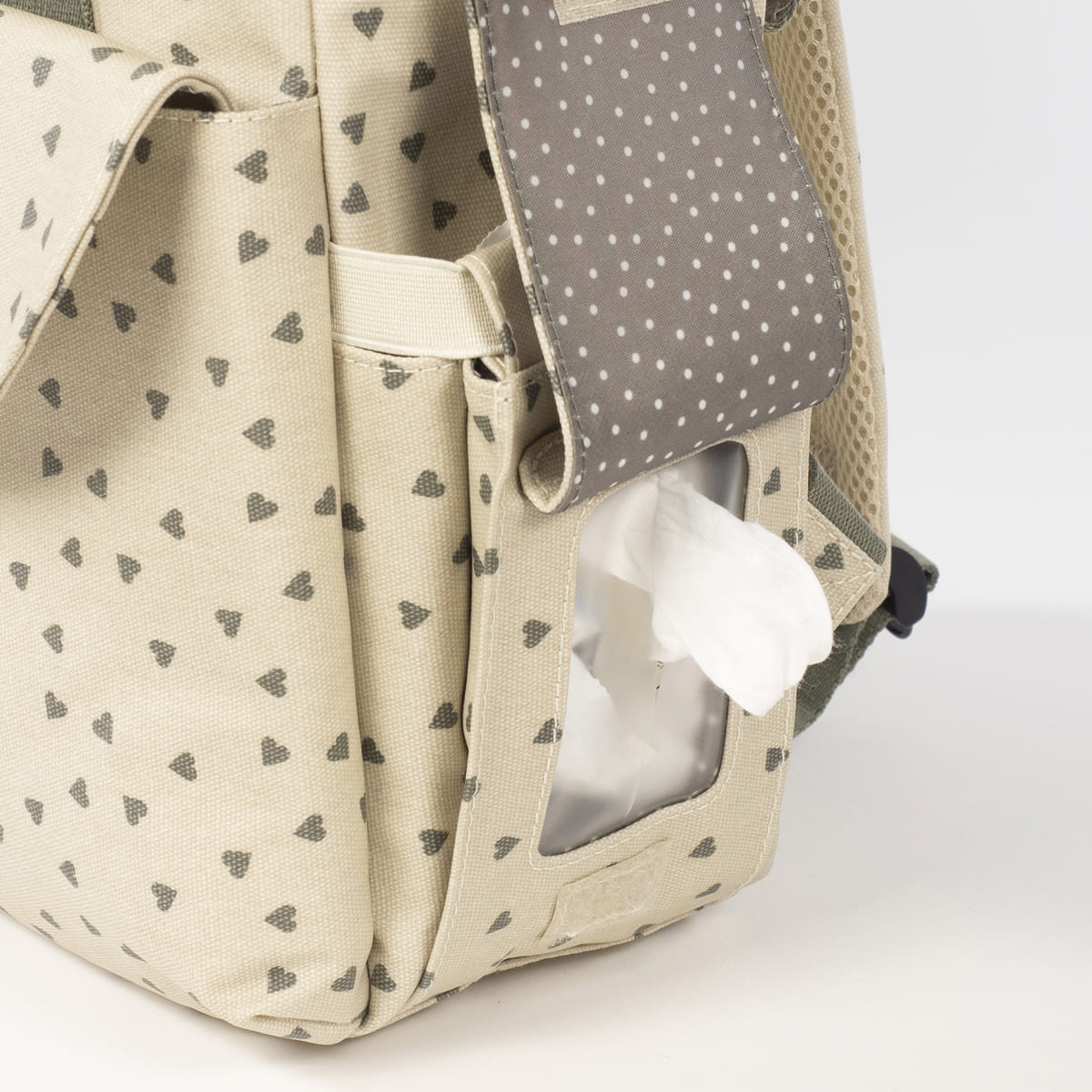Mochila Corazones Poppy Musgo - packaging