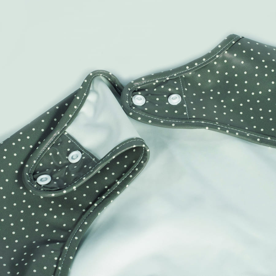 Babero con mangas Topito Poppy Musgo - detalle