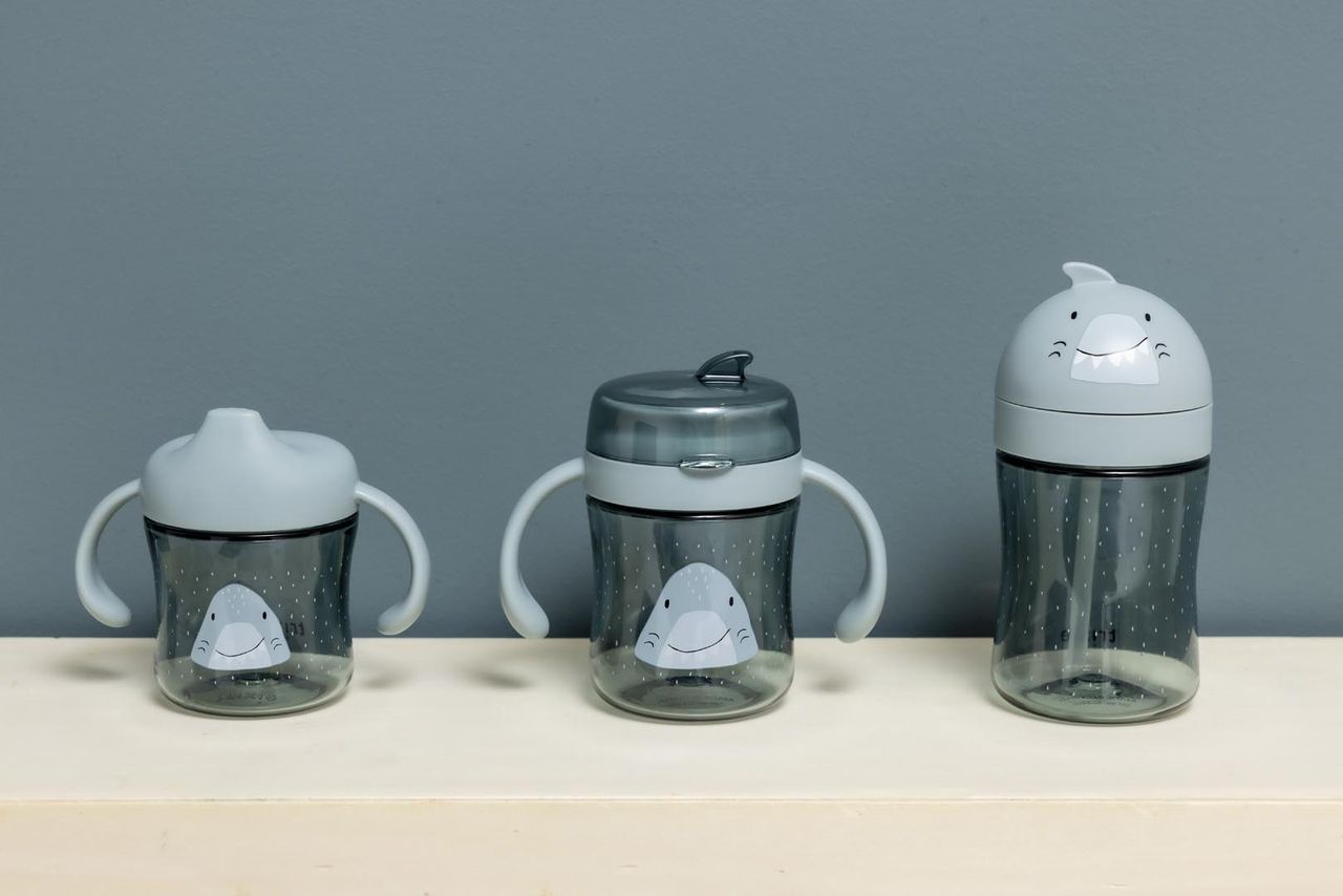 Vaso con pajita - Mr. Shark